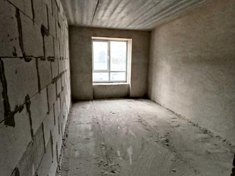 квартира за адресою Домбровського вул., 35/2