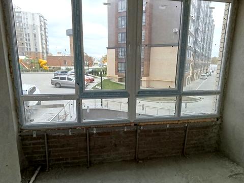 квартира за адресою Домбровського вул., 35/2