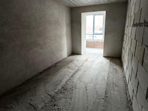 квартира за адресою Домбровського вул., 35/2