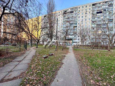 квартира за адресою Андрія Малишка вул., 3