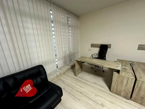 комерційна за адресою Харківське шосе, 19 