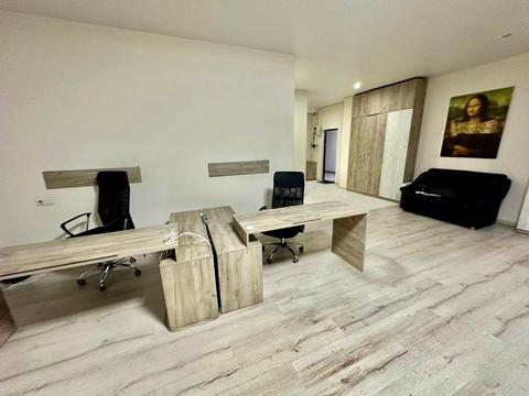 комерційна за адресою Харківське шосе, 19 