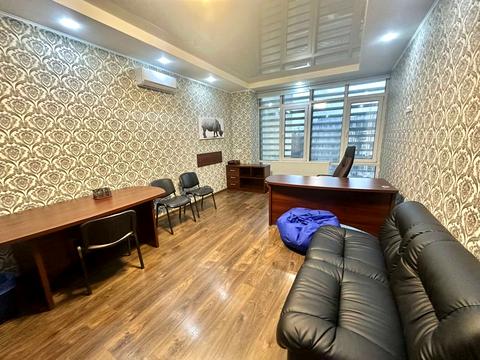 комерційна за адресою Харківське шосе, 19 