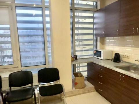 комерційна за адресою Харківське шосе, 19 