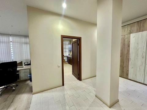 комерційна за адресою Харківське шосе, 19 