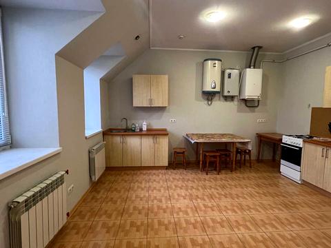 комерційна за адресою Київ, Саксаганського вул., 22-Б