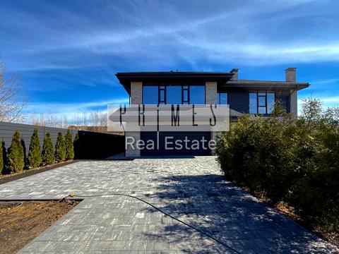 будинок за адресою Вишнева вул.