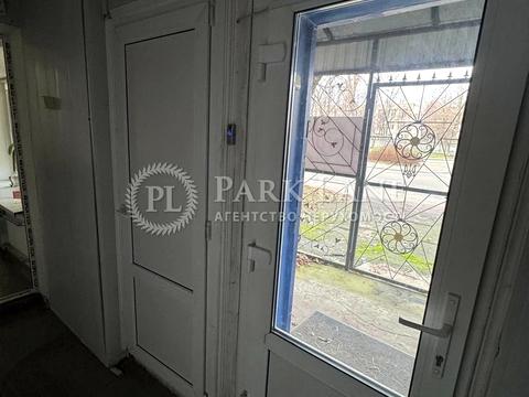 комерційна за адресою Київ, Світлицького вул., 13