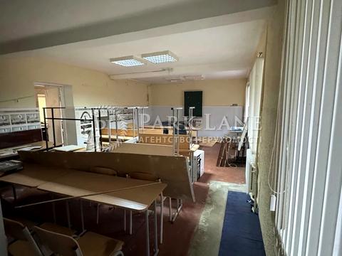 комерційна за адресою Київ, Світлицького вул., 13