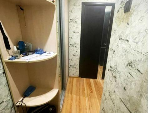 квартира за адресою Всіхсвятська вул. (50 років СРСР), 6