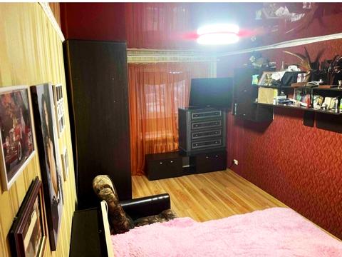 квартира за адресою Всіхсвятська вул. (50 років СРСР), 6