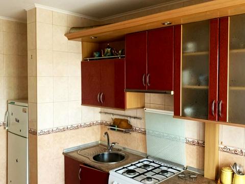 квартира за адресою Всіхсвятська вул. (50 років СРСР), 6