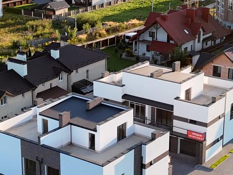 дом по адресу Князя Романа ул., 1