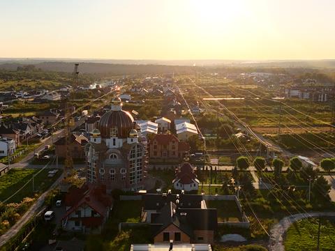 дом по адресу Князя Романа ул., 1