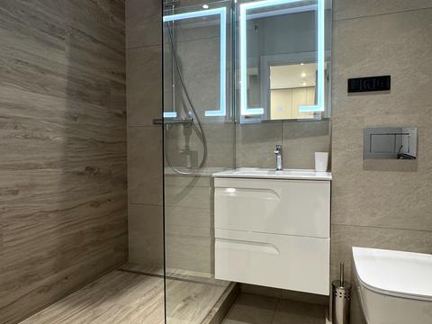 квартира за адресою Драгоманова вул., 31-А