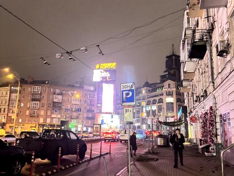 комерційна за адресою Басейна вул., 15