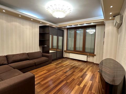 квартира за адресою Жилянська вул., 59