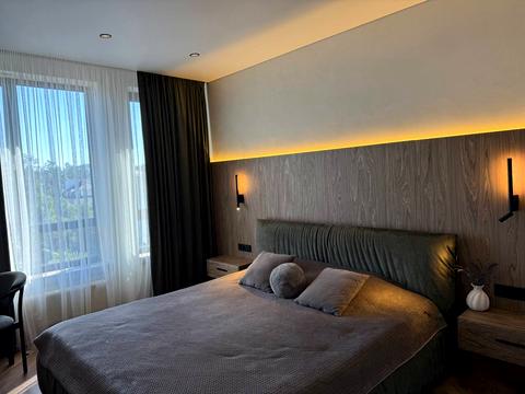 квартира по адресу Літературна ул. (Чехова), 1в