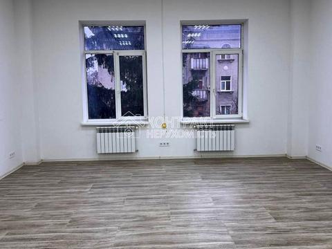 комерційна за адресою Аерокосмічний просп., 20