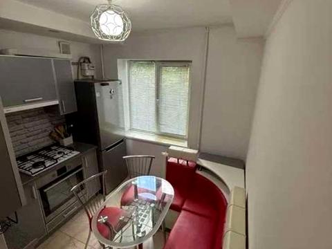 квартира за адресою Дегтярівська вул., 30