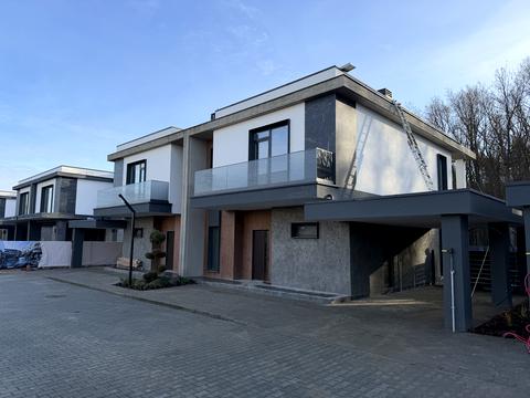 будинок за адресою Дзеркальна