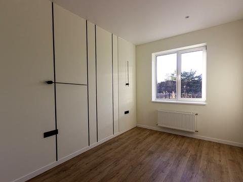 будинок за адресою Івасюка