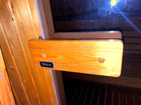 будинок за адресою Анатолія Солов'яненка вул.