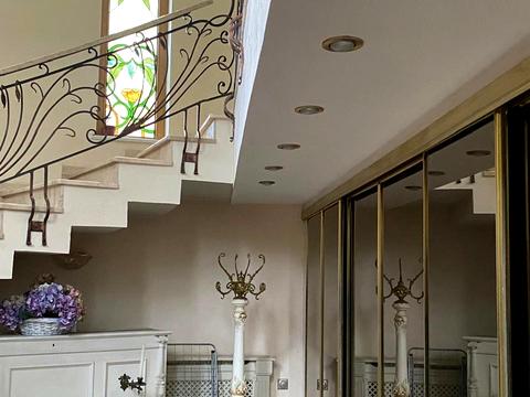 будинок за адресою Анатолія Солов'яненка вул.