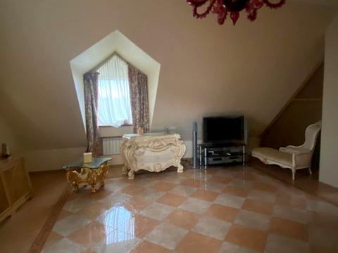 будинок за адресою Анатолія Солов'яненка вул.