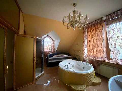 будинок за адресою Анатолія Солов'яненка вул.