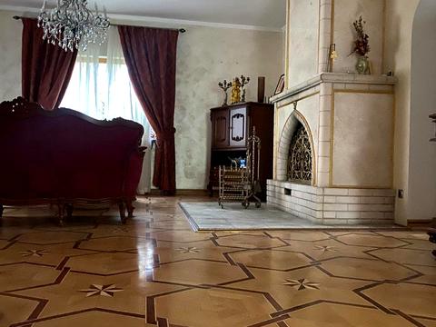 будинок за адресою Анатолія Солов'яненка вул.