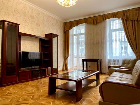 квартира за адресою Ярославів Вал вул., 14-В