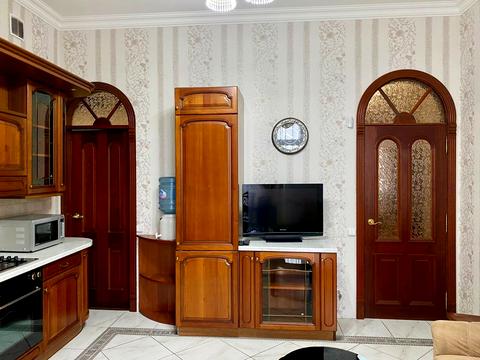 квартира за адресою Ярославів Вал вул., 14-В