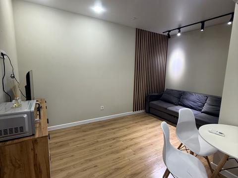 квартира за адресою Перлинна вул., 8