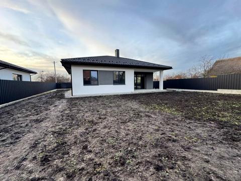 будинок за адресою с. Підрясне, Щаслива