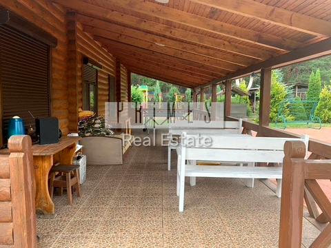 будинок за адресою Дружби вул.