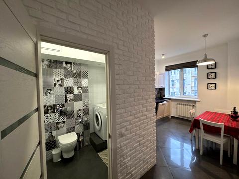 квартира за адресою Шота Руставелі вул., 5/14