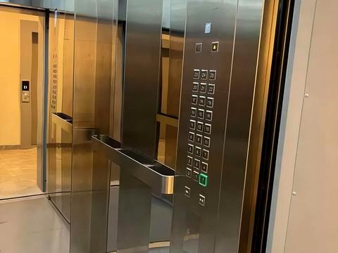 квартира по адресу Набережно-Рыбальская дорога ул., 27