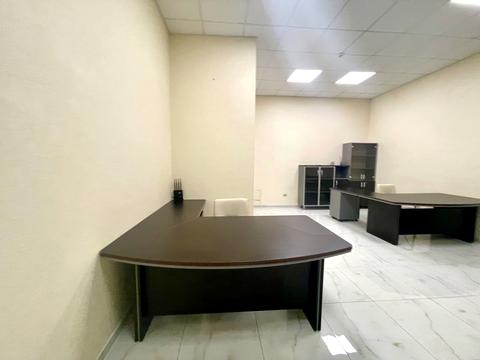 комерційна за адресою Трамвайна, 3