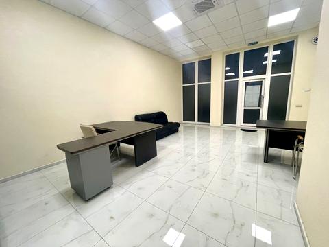 комерційна за адресою Трамвайна, 3