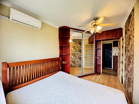 квартира за адресою Космонавтів вул., 7