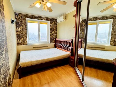 квартира за адресою Космонавтів вул., 7