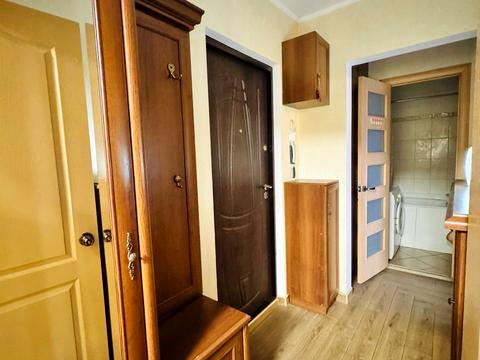 квартира за адресою Космонавтів вул., 7