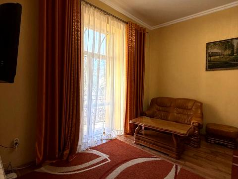 квартира за адресою Євгена Коновальця вул., 16