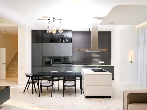 будинок за адресою Абрикосова вул.