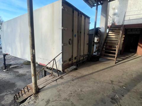 комерційна за адресою Богдана Хмельницького вул., 102