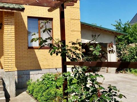 будинок за адресою Кленова вул.