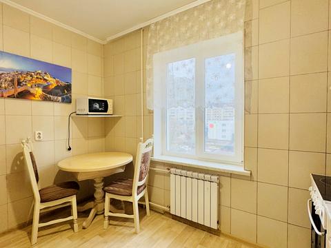 квартира за адресою Ревуцького вул., 18-А