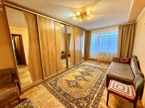 квартира за адресою Івана Кавалерідзе вул. (), 9