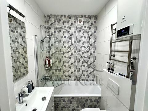 квартира за адресою Салютна вул., 2к17